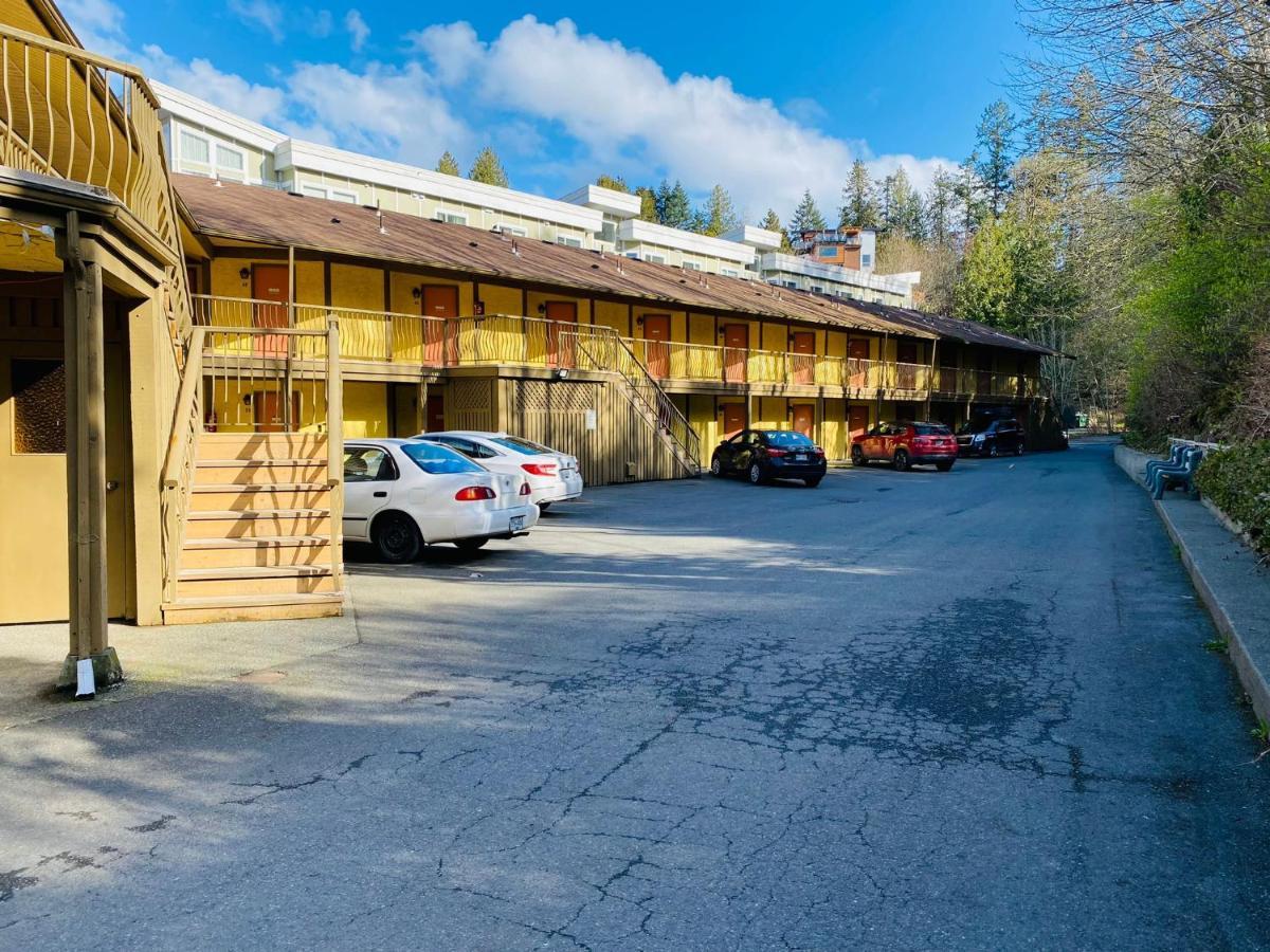 Wessex Inn By The Sea Cowichan Bay Exterior photo